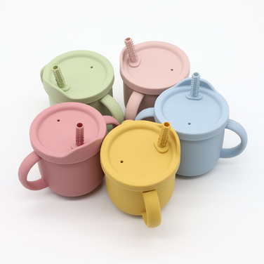 Набір дитячого посуду із силікону 9 предметів, рожевий Molinter