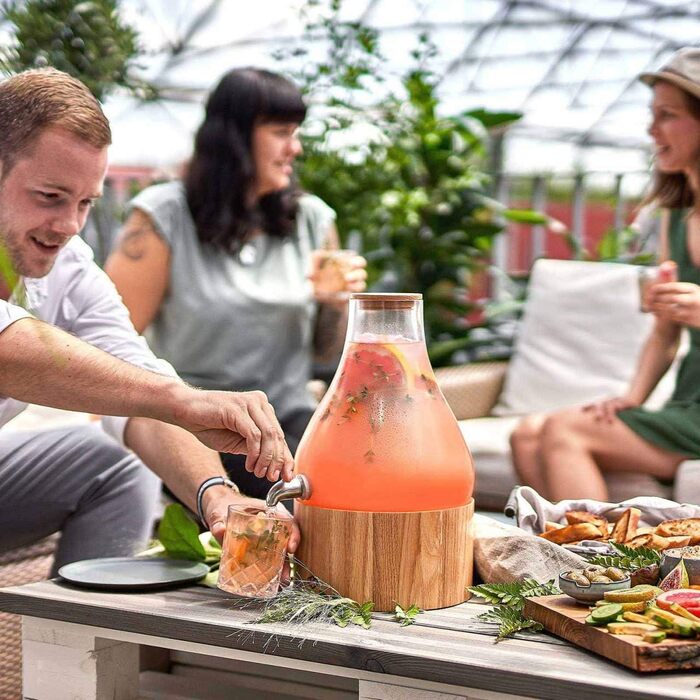 Скляний диспенсер для напоїв 5,5 л з краном та підставкою Springlane Kitchen