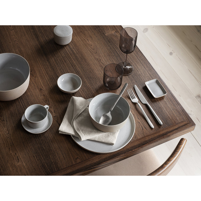 Тарілка підстановочна 26 см пісочна Sablo Blomus