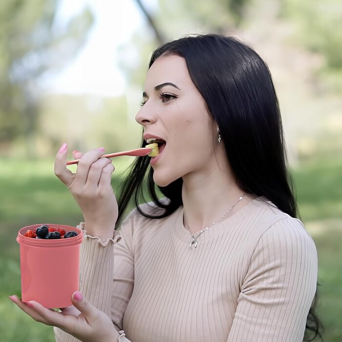 Набір з 2 стаканчиків для пластівців 870 мл з ложкою, синій/рожевий Bugucat