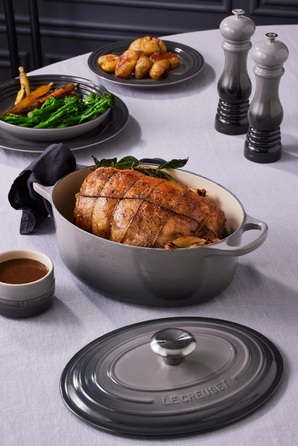 Мельница для перца 21 см серая Le Creuset