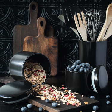 Банка для зберігання Maxwell & Williams EPICURIOUS black, порцеляна, 14 х 14 см, 1000 мл