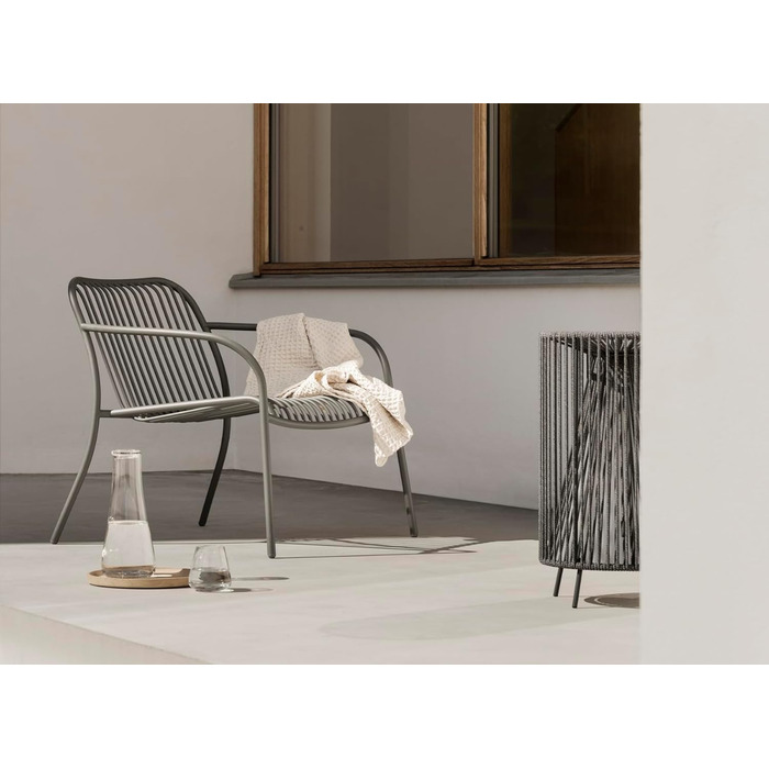 Піднос сервірувальний 25 см, дерево дуба Oku Blomus