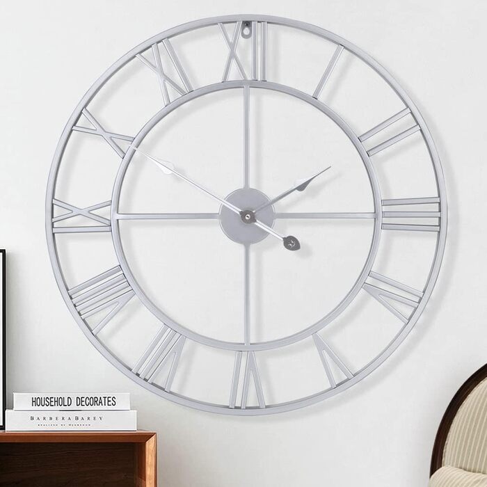 Великий круглий металевий настінний годинник у вінтажному стилі з безшумним нецокаючим живленням від батареї 40 см, 16-дюймовий римський номер, годинники для вітальні, спальні, кухні, настінний годинник-прикраса (срібло, 47 см)