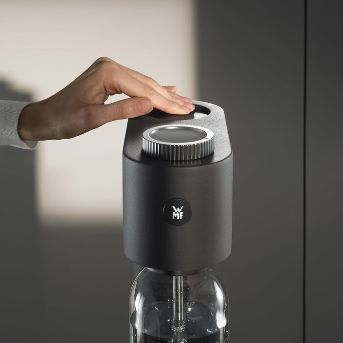 Карбонатор води 0,85 л темно-сірий Element One WMF