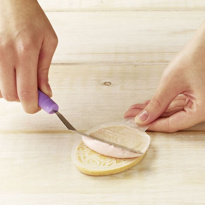 Набір трафаретів для печива у вигляді великодніх яєць, 2 предмета, 10,5 х 7 см, RBV Birkmann