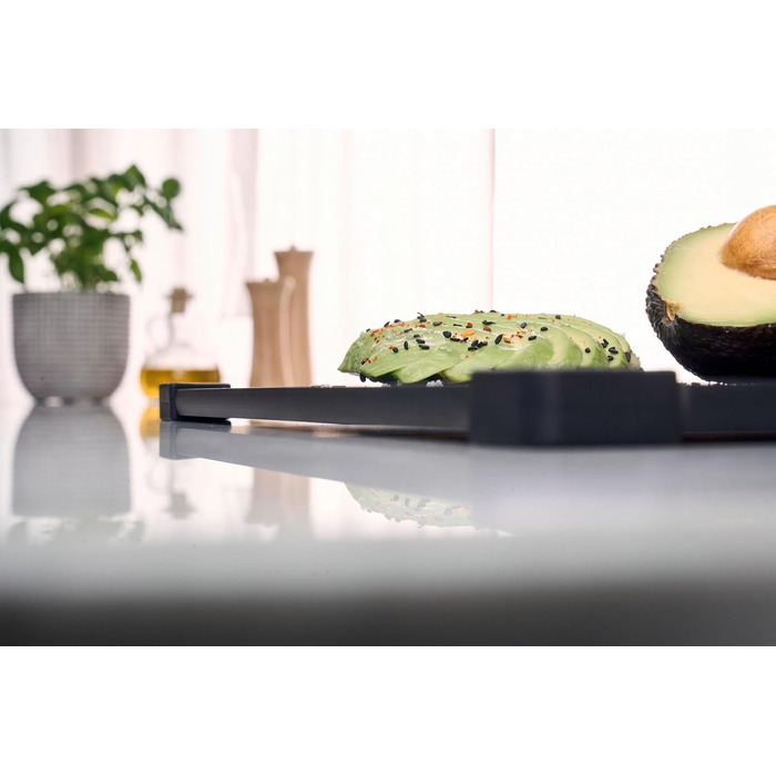 Обробна дошка 42 x 30 см, деревоволокно, чорний Zwilling