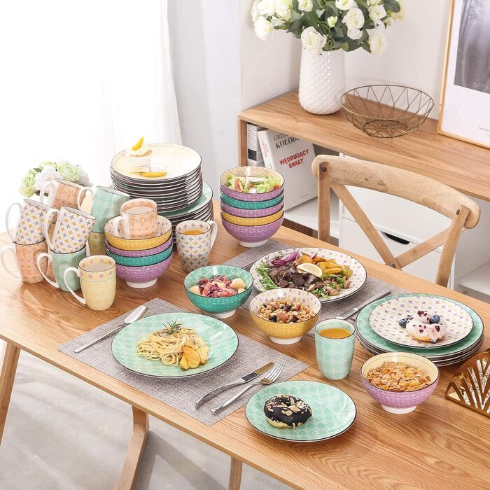 Набор фарфоровой посуды Haruka, 48 шт. - Mness aptieka Набор круглых комбинированных сервизов на 12 человек, включает чашки, миски, десертные тарелки и обеденные тарелки (тюльпан, обеденный сервиз из 40 предметов)