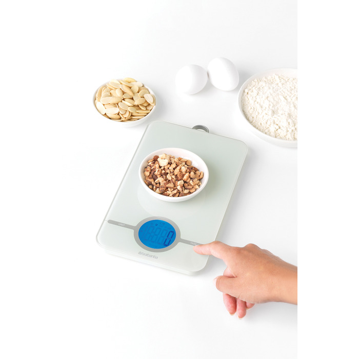Ваги кухонні цифрові 2х15,2х26,5 см білі Brabantia