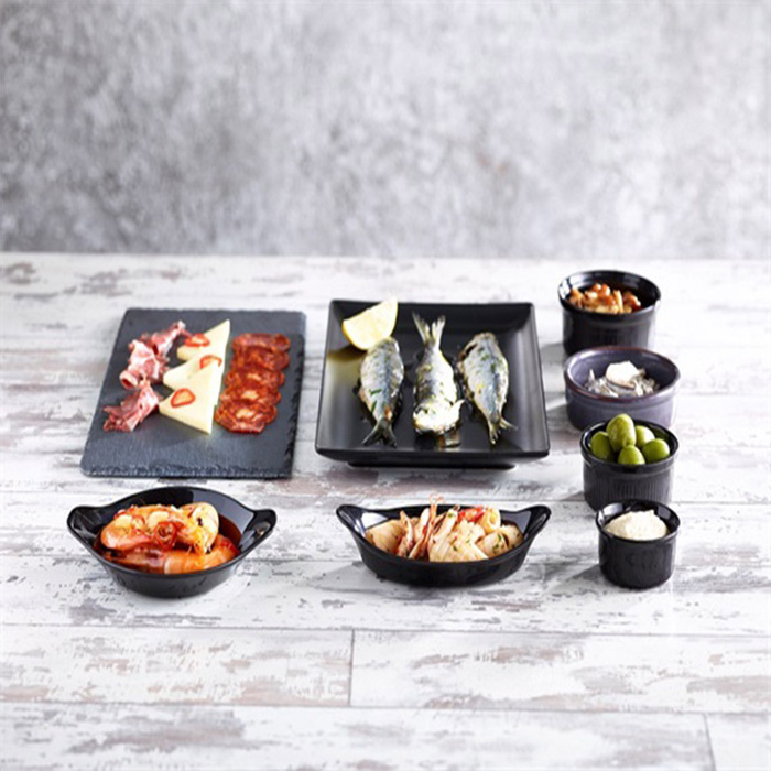 Тарелка прямоугольная, черная, 30х20 см, Luna