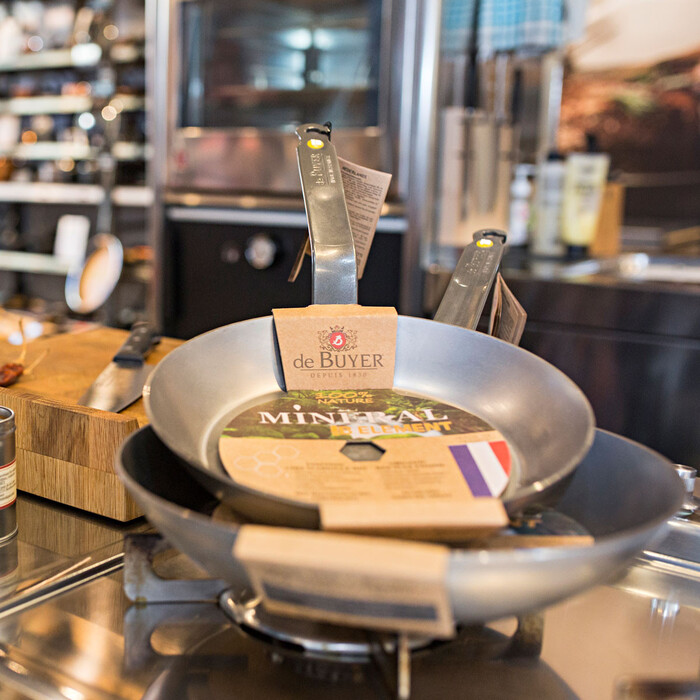 Набір сковорідок 24 см і 28 см Mineral B Element De Buyer