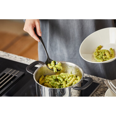 Ложка Fiskars Essential 38 см (1065592)