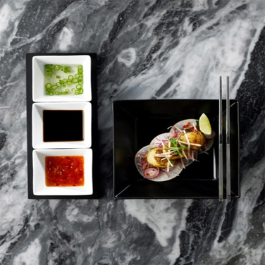 Тарелка квадратная, черная, 18 см, Luna