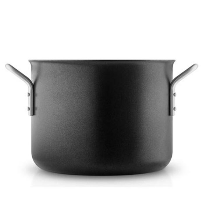 Каструля 4,8 л чорна Black Line Eva Solo
