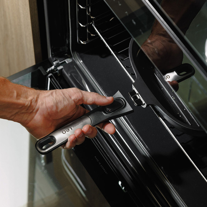 Сковорода з антипригарним покриттям BergHOFF LEO PHANTOM, діам. 28 см, 2,9 л