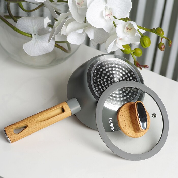 Ківш Fissman ARIA 16x7,5 см / 1,2 л зі скляною кришкою алюміній з антипригарним покриттям (14468)