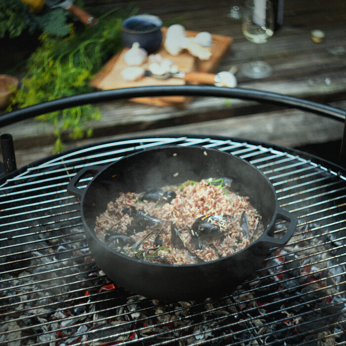 Каструля з кришкою чавунна Fiskars Norden Grill 6 л, 30 см (1066430)