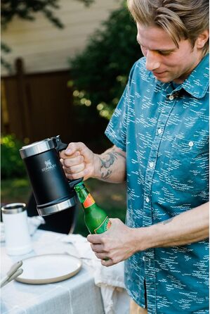 Термокухоль для пива 680 мл зелений STANLEY