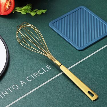 Набір золотого кухонного начиння, набір кухонного начиння Berglander з 13 предметів з нержавіючої сталі з титановим позолотою, набір кухонного начиння з тримачем для посуду, можна мити в посудомийній машині, легко миється. 13 предметів (5 віничків)