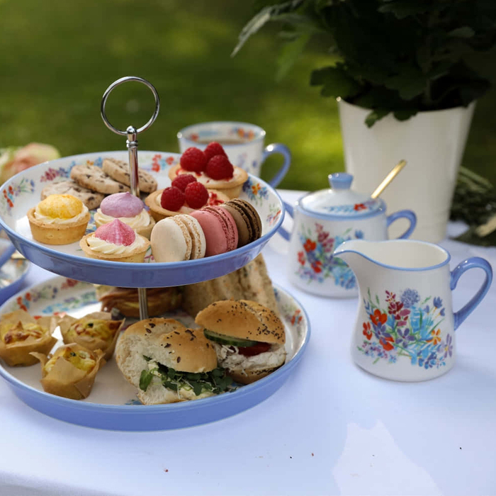 Глечик для вершків London Pottery VISCRI MEADOW, кераміка, слонова кістка/васильковий синій, 250 мл