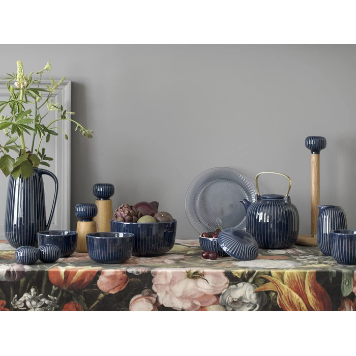 Чайник Khler 1,2 л Hammershøi легендарний дизайн поза часом для чаю, білий (15 см, синій)