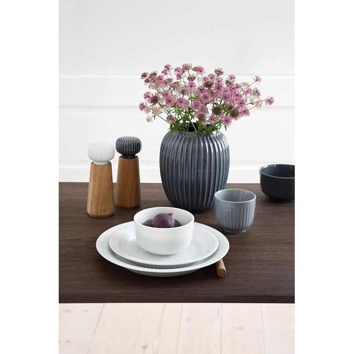 Ваза Hammershøi Данський дизайн для квітів ручної роботи, біла (H21 см, антрацитно-сіра)