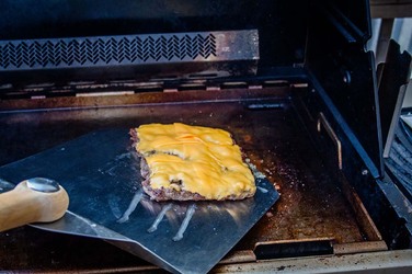 Планча з нержавіючої сталі для газових грилів Napoleon Rogue 525/Prestige/Pro/700 Series 56094 Код: 013230