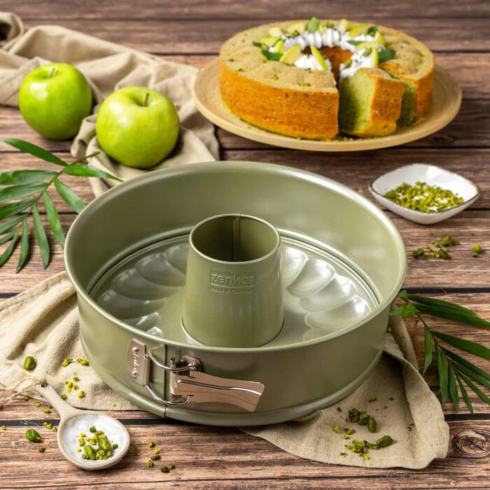 Форма для випічки роз'ємна 26 см з плоским і трубчастим дном Green Vision Zenker