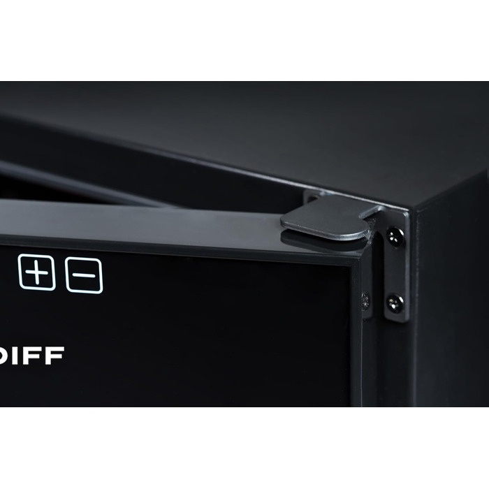 Винний холодильник до 12 пляшок чорний CLIMADIFF