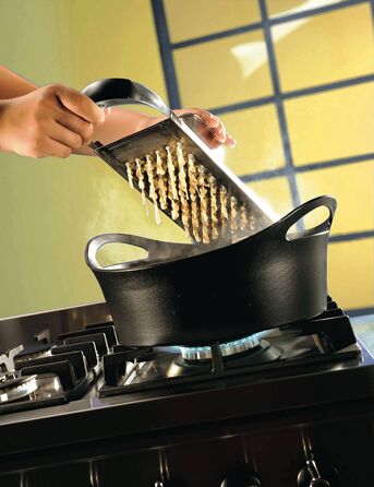 Терка для приготування шпецле 32,4 см Tradizione Gefu