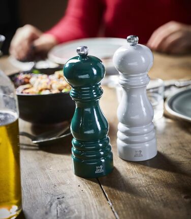 Перцевий млин Париж 18 см - Колекція Paris-rama - Класичне регулювання помелу - Виготовлений з сертифікованої PEFC деревини - Aubergine Pepper Mill