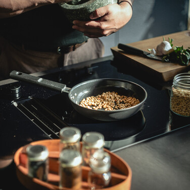 Сковорода Fiskars Hard Face 20 см (1075457)