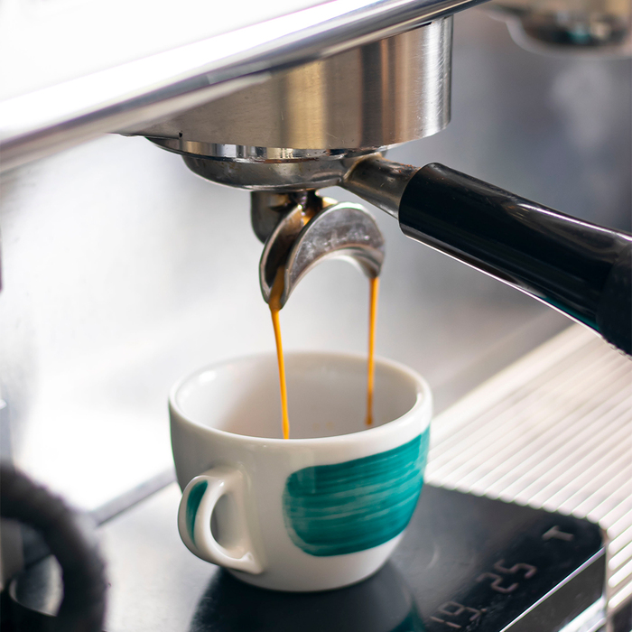 35112 Чашка espresso 75 мл Green stroke B 'Verona Millecolori Hand Painted Brush stroke B Green with