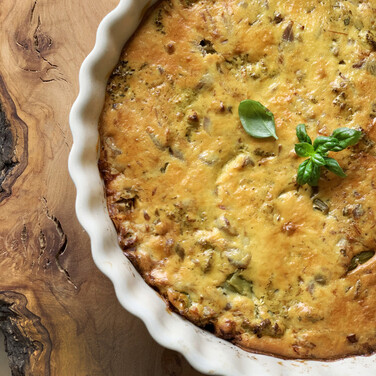 Форма для випікання торта кругла 24 см кремова Emile Henry