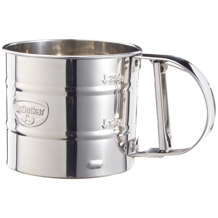 Чашка - сито для просіювання борошна Back - Helfer Dr. Oetker