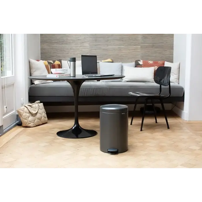 Бак для сміття з педаллю 20 л Brabantia