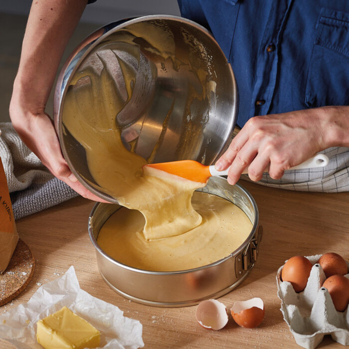 Лопатка силіконова Fiskars Functional Form, біла (1023615)