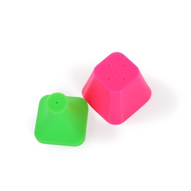 Солонка і перечниця в формі настільної лампи Fissman