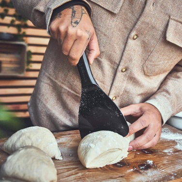 Лопатка для тіста 27 см Burnhard