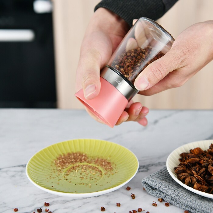 Млин для солі та перцю Fissman 13 см/ 160 мл механічна ціна за шт (8209)