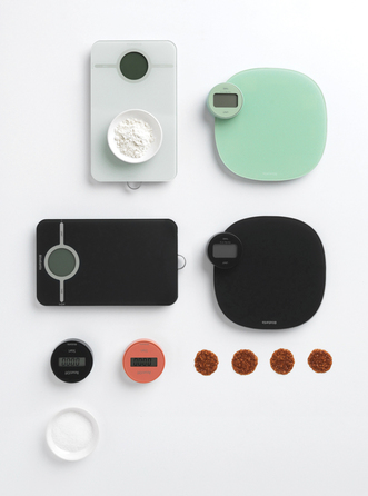 Ваги кухонні цифрові 2х15,2х26,5 см темно-сірі Brabantia