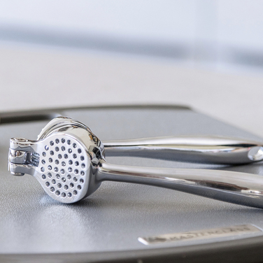 Прес для часника Kitchen Craft MASTERCLASS, 13,5 х 6 см