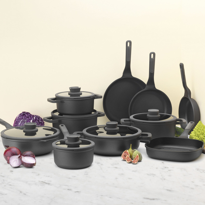 Набор сковород с антипригарным покрытием BergHOFF LEO STONE+, диам. 24/28 см, 2 пр.