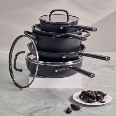 Сотейник 18 см со стеклянной крышкой, черный Milano Zwilling