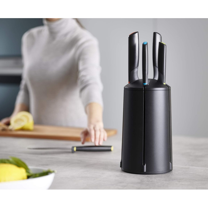 Набір ножів, 5 предметів з підставкою, чорний Elevate Carousel Joseph Joseph