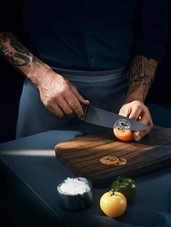 Ніж кухарський 20 см, чорний Ultimate WMF