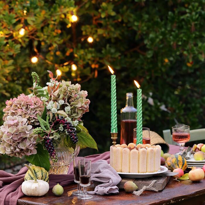 Набір з 4 конічних спіральних свічок 2 х 25,5 см, зелений Alederways