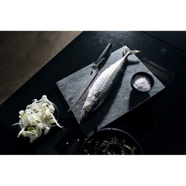 Нож филейный Fiskars Taiten 21 см (1066836)