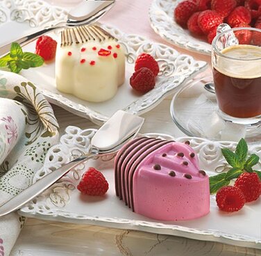 Форма для випічки капкейков силіконова Flexxibel Dr. Oetker