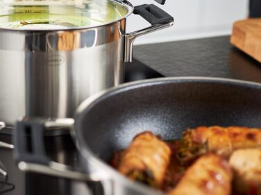 Сковорода сервірувальна 24 см з антипригарним покриттям ProResist Silence Pro Rosle